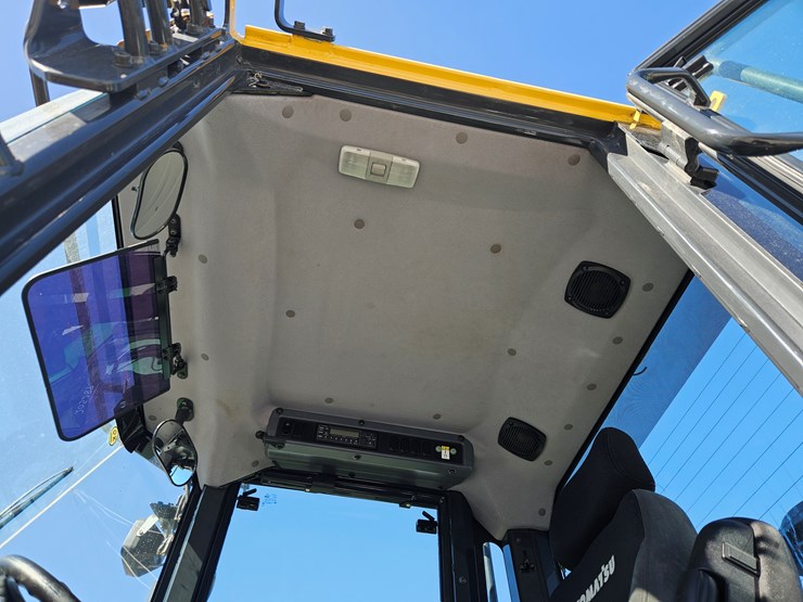 2022-komatsu-wa270-8-image-6