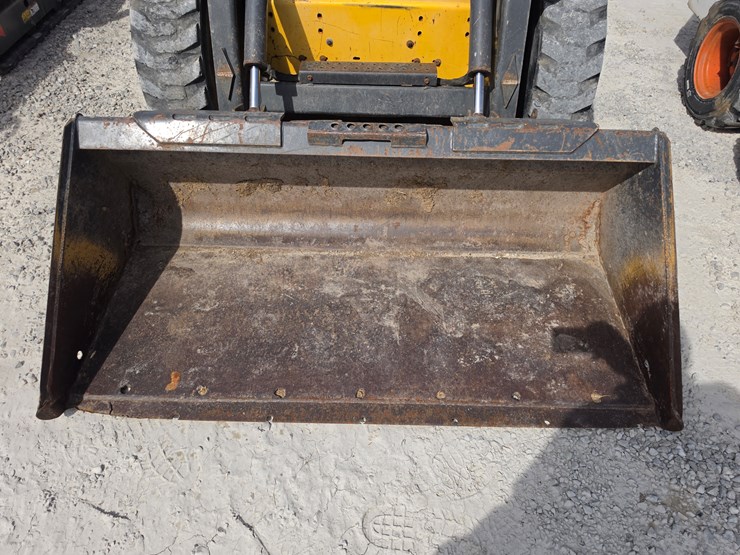 2005-new-holland-ls160-image-3