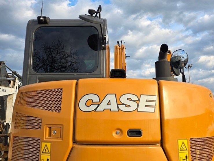 2021-case-cx80c-image-26