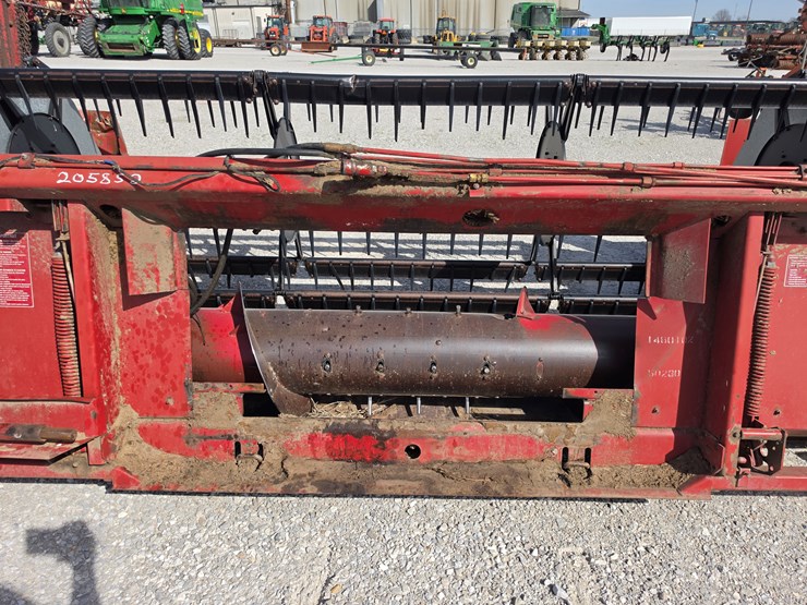 international-820-image-7