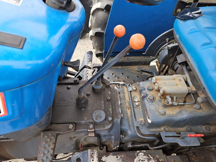 1995-ford-6610-image-18