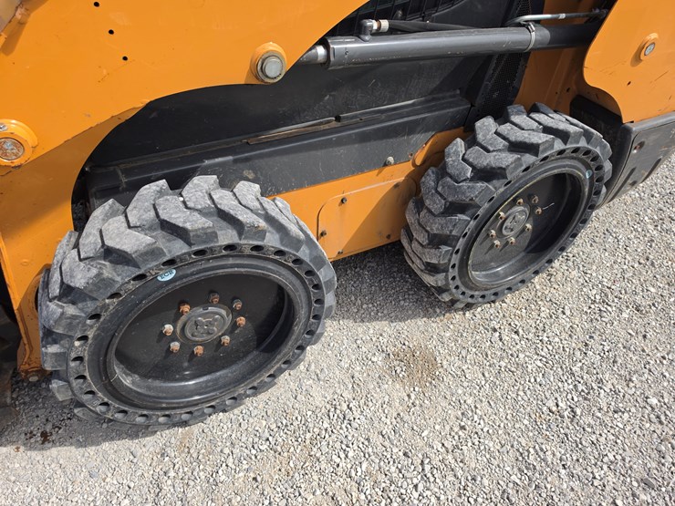 2017-case-sr175-image-14