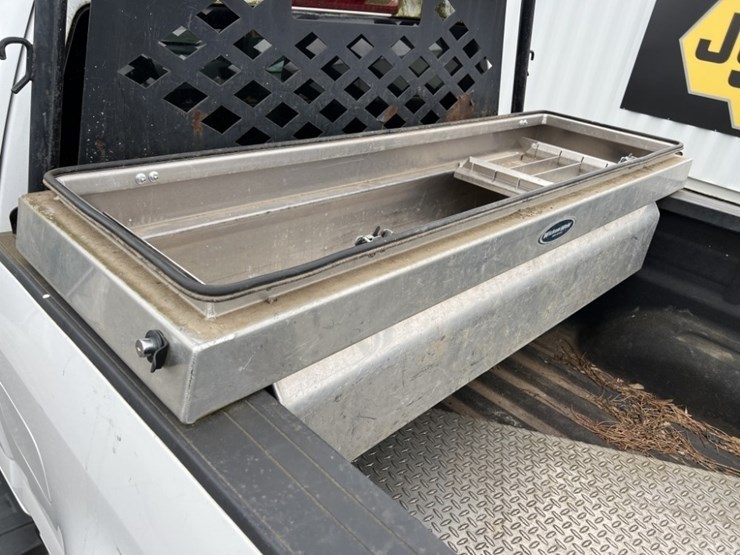 2016-chevrolet-colorado-image-24