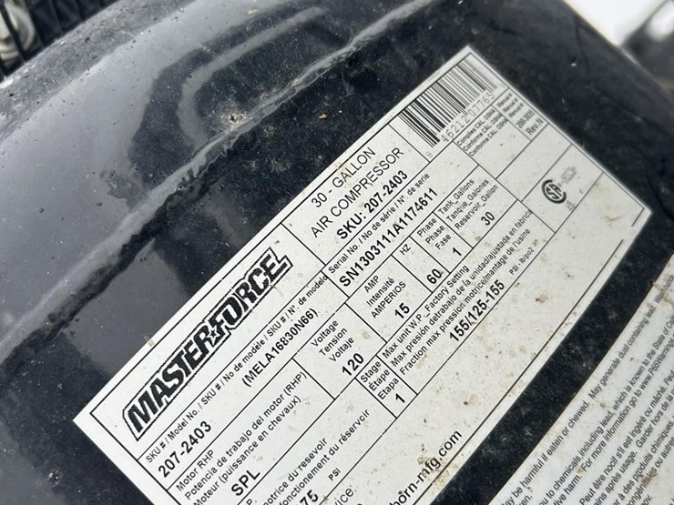 2016-ford-f350-xlt-image-33