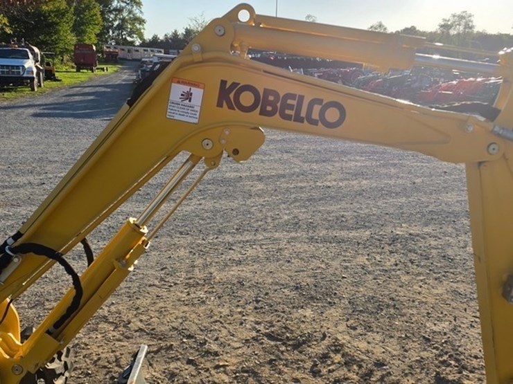 2022-kobelco-sk17sr-image-36