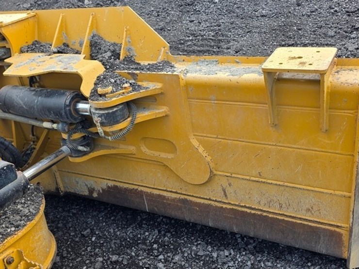 2021-caterpillar-d5-lgp-image-41