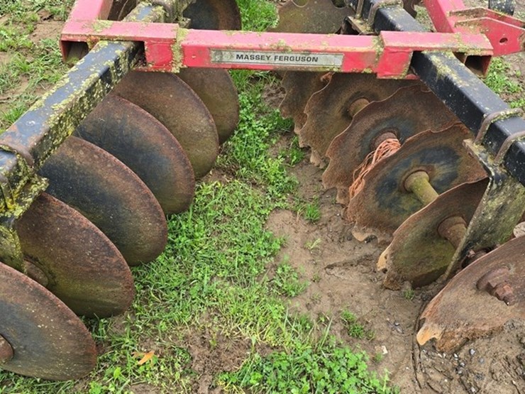 massey-ferguson-470-image-6