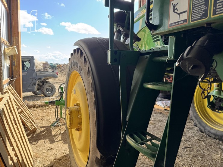 2005-john-deere-4720-image-85