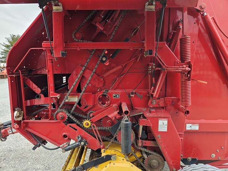 2008-new-holland-br7090-image-6