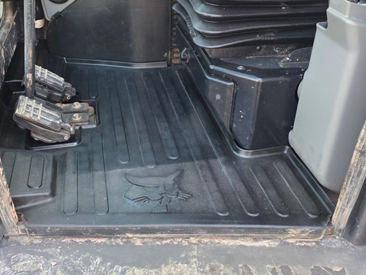 2019-bobcat-e55-image-56