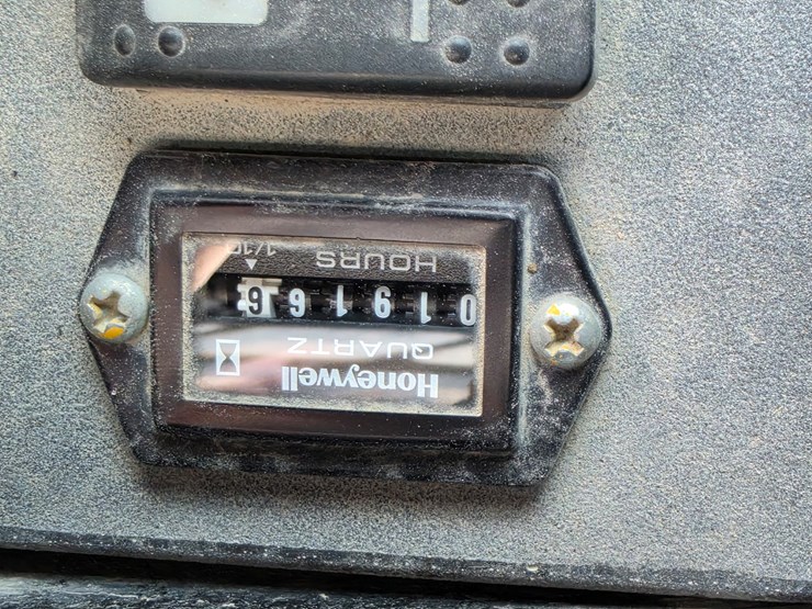 2014-terex-pt75-image-13