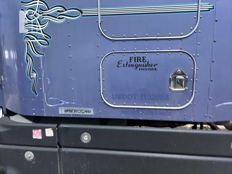 1996-kenworth-t600-image-23