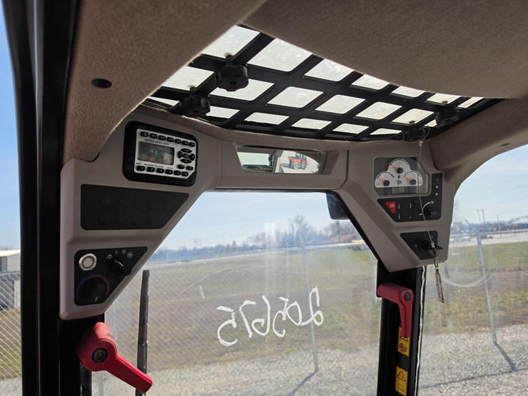 2017-jcb-260t-image-21