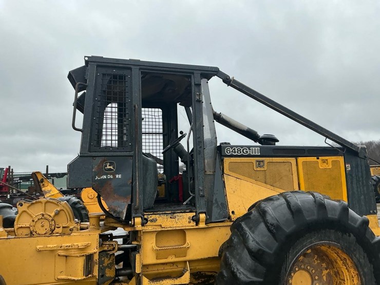 2012-deere-648-image-32