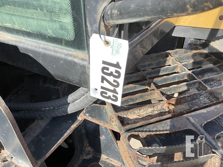 2011-challenger-mt525b-image-16