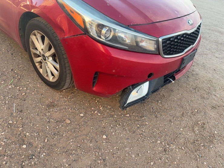 2017-kia-forte-lx-/-s-sedan-4d-image-7