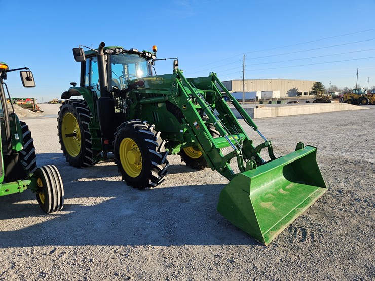 2024-john-deere-6175m-image-25