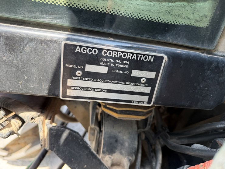 2004-agco-rt100a-image-6
