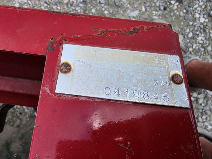 case-ih-5300-image-8