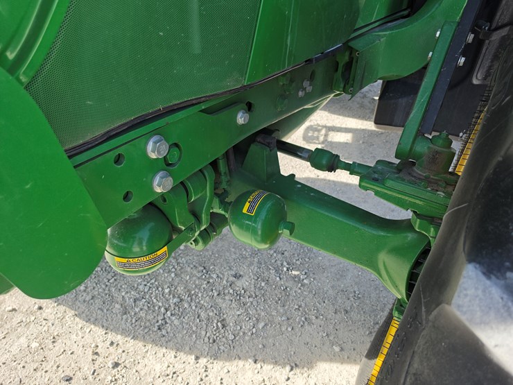 2016-john-deere-6145r-image-25