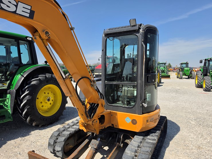 2008-case-cx50b-image-4