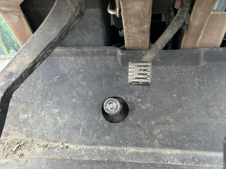 2005-john-deere-7920-image-49