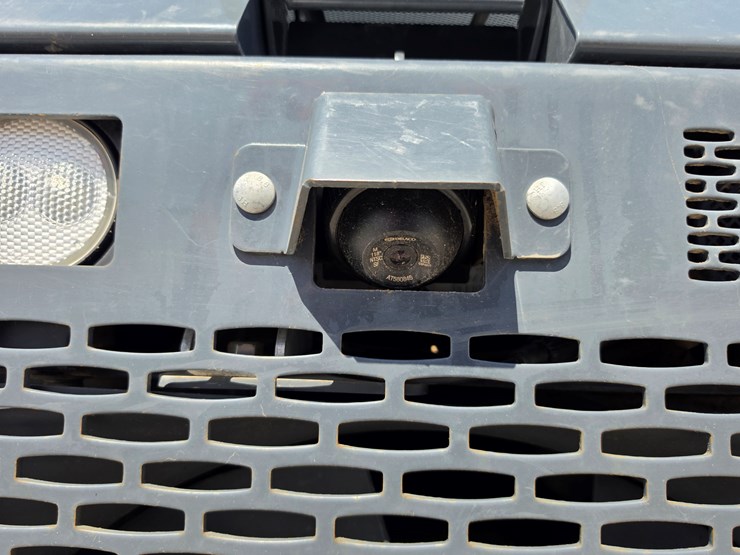 2023-deere-333g-image-18