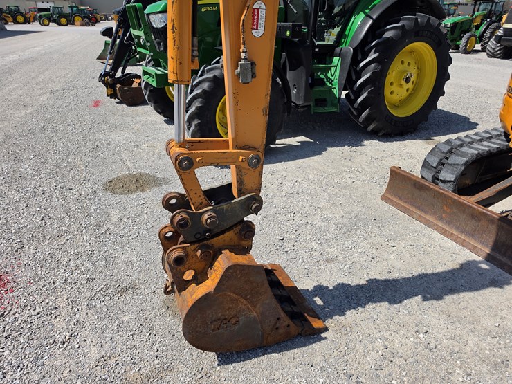 2008-case-cx50b-image-2