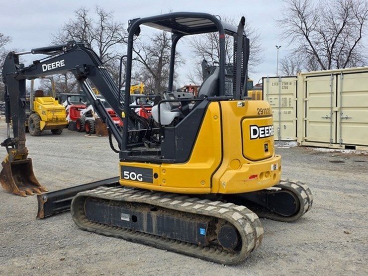 2019-deere-50g-image-4