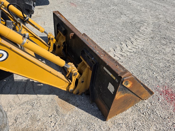 2004-deere-110-image-6