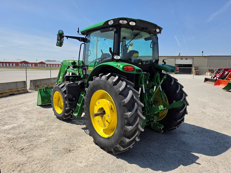 2023-john-deere-6r-130-image-15