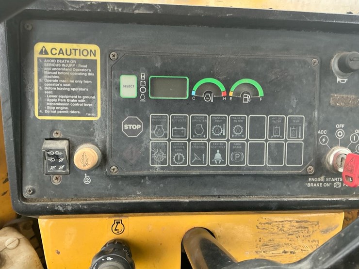 1999-deere-648-image-23