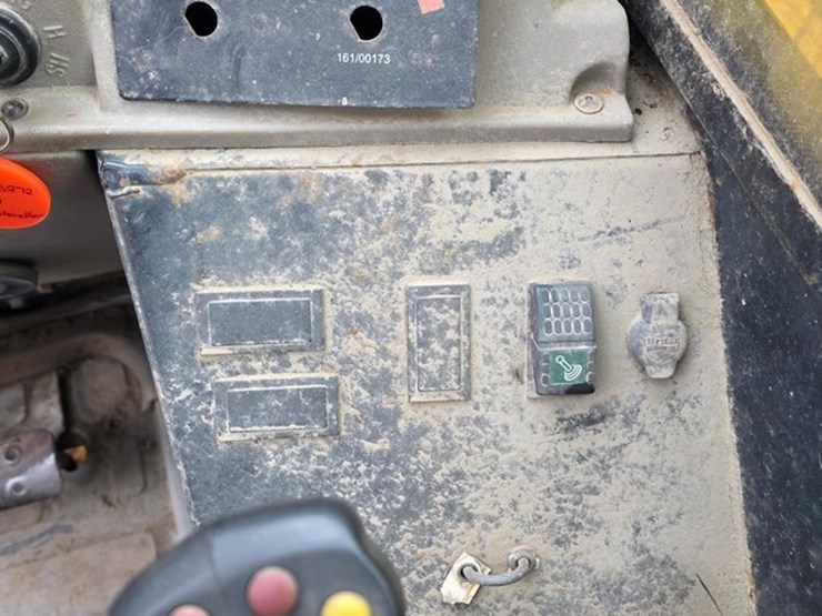 2000-jcb-540-image-47