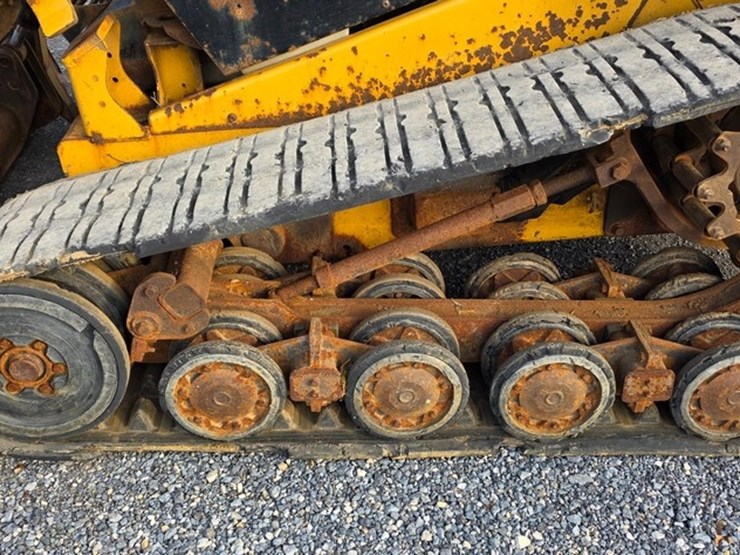 2007-caterpillar-287c-image-11