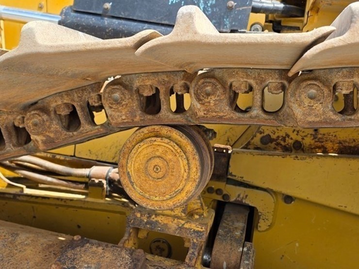 2021-caterpillar-d5-lgp-image-25