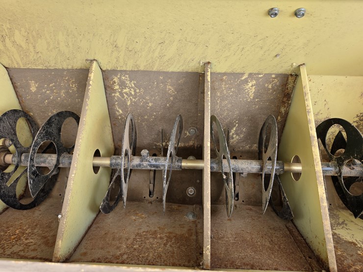 2015-truax-flxii-812-image-8