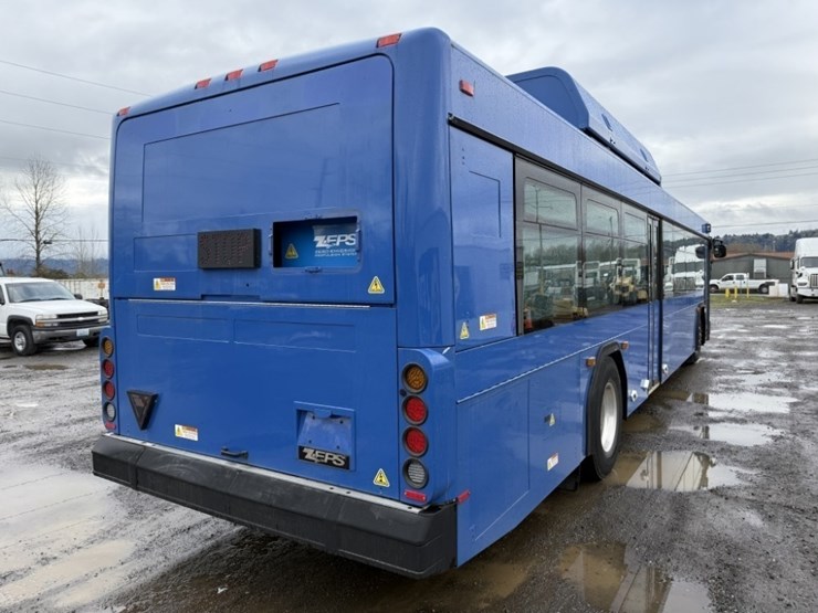 2012-gillig-40'-electric-transit-bus-image-4