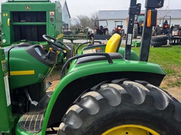 1999-john-deere-4600-image-21