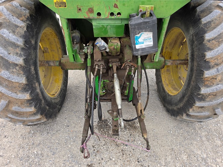 1977-john-deere-4030-image-17