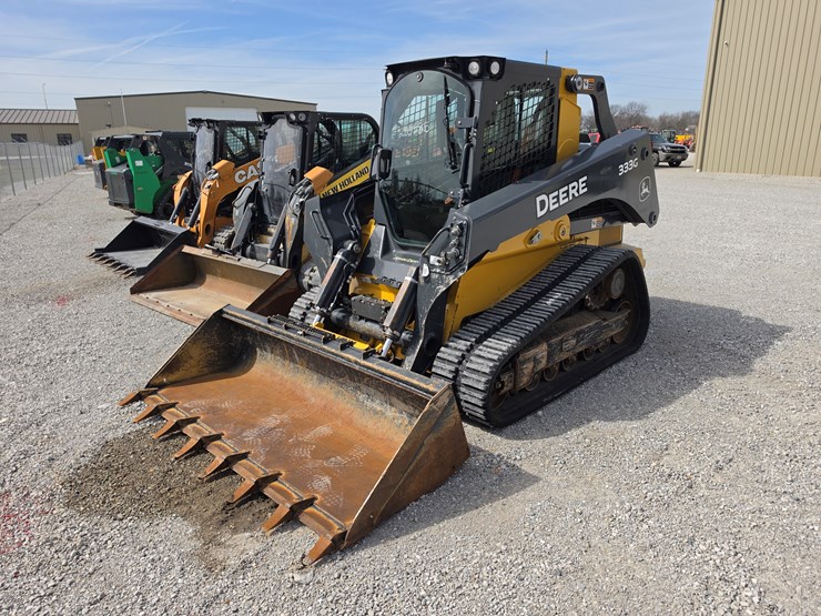 2018-deere-333g-image-25