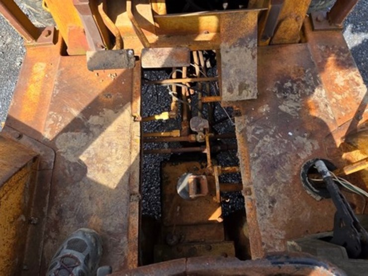 1987-case-580k-image-44