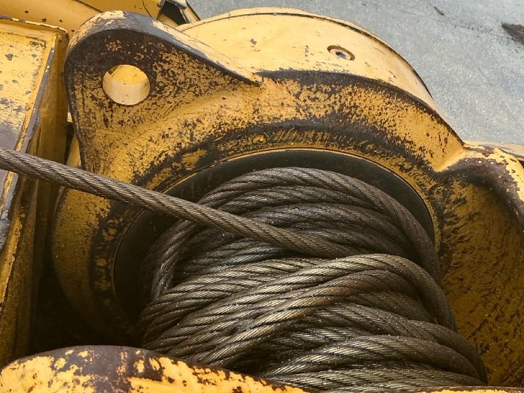 1999-deere-648-image-51