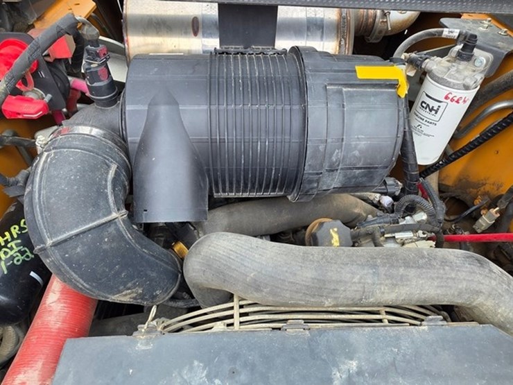 2022-case-tr340b-image-44