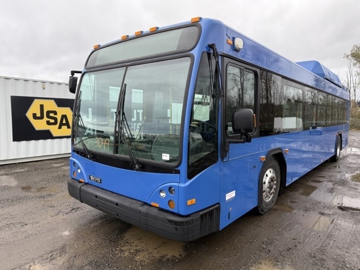 2012-gillig-40'-electric-transit-bus-image-1