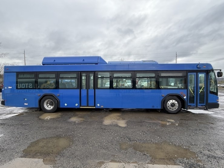 2012-gillig-40'-electric-transit-bus-image-3
