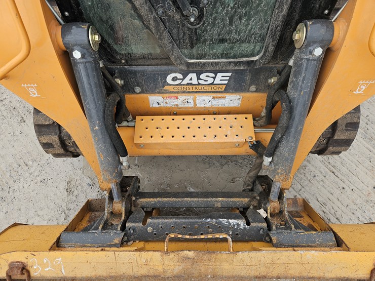 2015-case-tr270-image-5