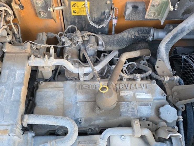 2022-case-cx250d-image-67