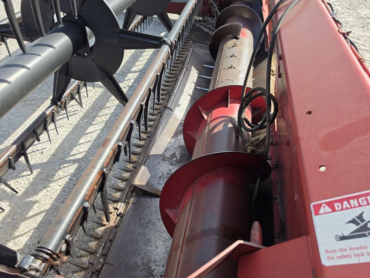 international-820-image-11