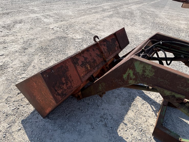 john-deere-35-image-3