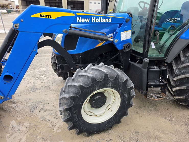 2010-new-holland-t6020-image-22